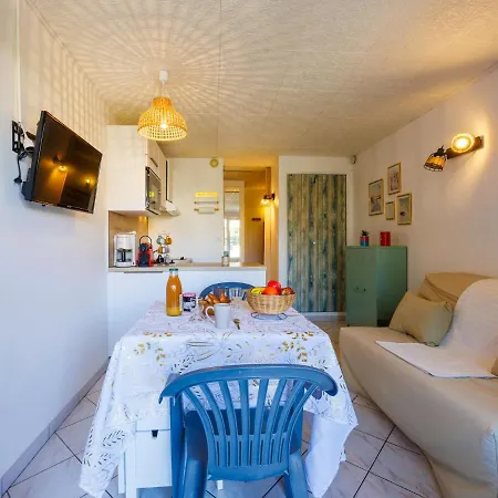 Port La Roquille-1 By Interhome 아파트